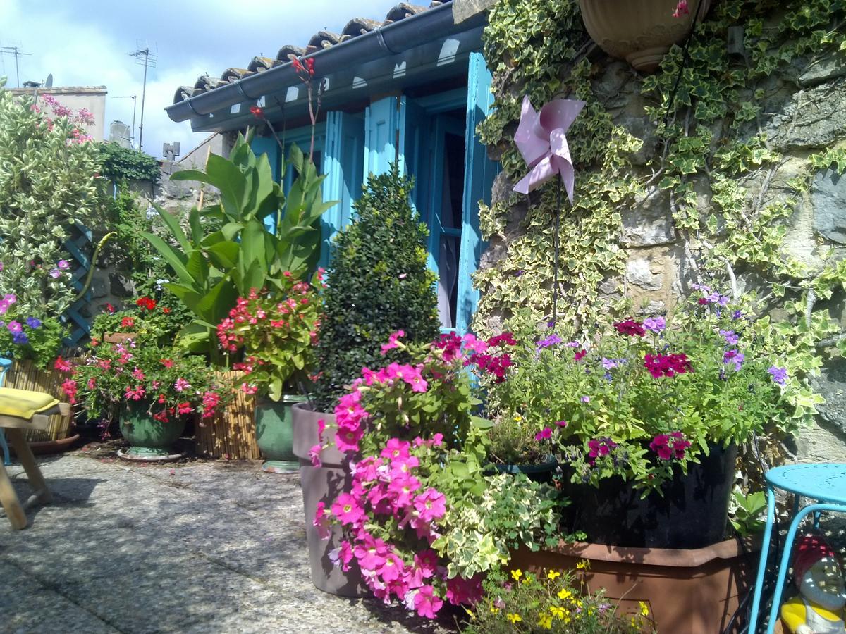 Riverside Home Cottage Trebes Ngoại thất bức ảnh